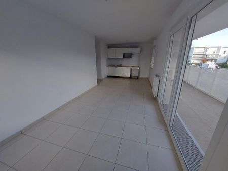 APPARTEMENT T3 62M - Photo 3