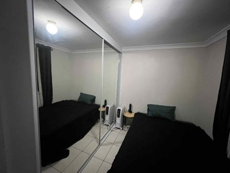 Quakers Hill - Photo 4