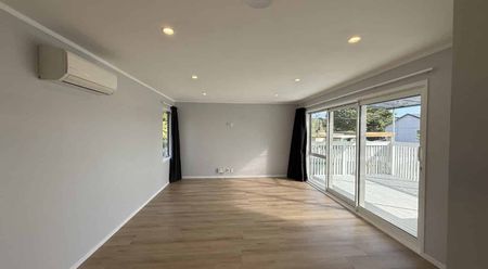 5 Bedroom Family Home - Photo 5