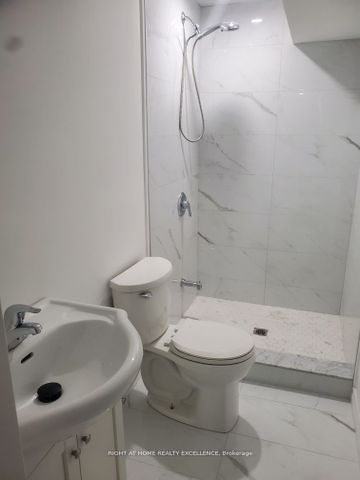 For Lease - 65 Michigan Avenue, Brampton, Ontario - Photo 3