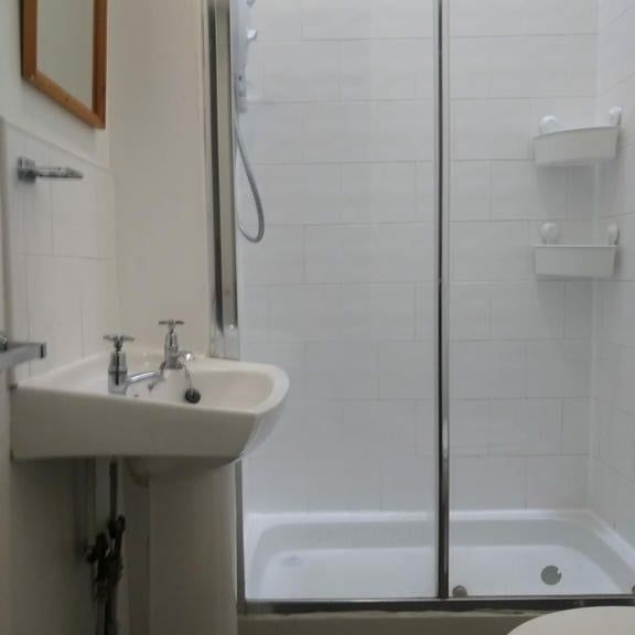 Room in a Shared Flat, Lauriston Park, EH3 - Photo 1