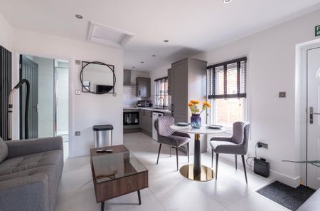 1 bedroom flat to rent - Photo 2