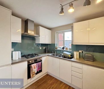 2 bedroom House To Let - Photo 4