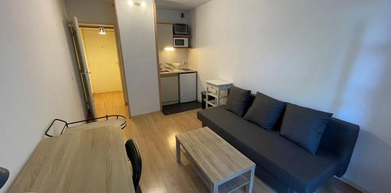 Location Appartement 1 pièce 18m² MARSEILLE 13ème - Photo 2