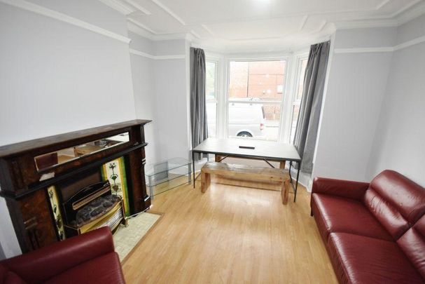 5 bedroom house share to rent - Photo 1