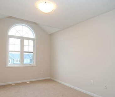 For Lease - 1055 Haxton Heights, Milton, Ontario - Photo 5