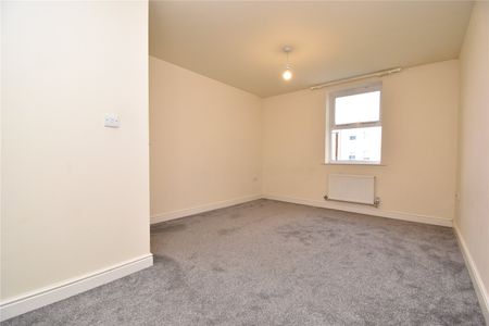 Compair Crescent, Ipswich, Suffolk, IP2 0EH - Photo 3