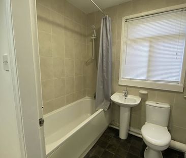 1 Bed Flat, Daisy Bank Road, M14 - Photo 6