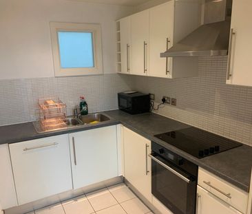 1 Bed Flat, Standish Street, L3 - Photo 2