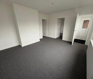 1 bedroom ground floor flat to rent - Photo 5