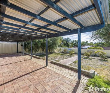 40 Oakleaf Circle, Mirrabooka WA 6061 - Photo 2