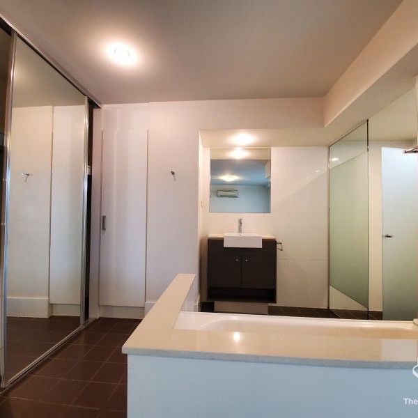 $900 for unfurnished 3 Bedrooms 2Bath 2 Car - Photo 1