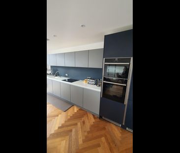 Room in a Shared Flat, Owen Street, M15 - Photo 6