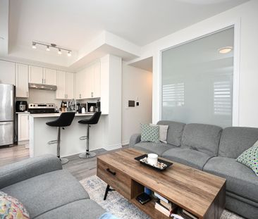 For Lease - #338 - 349 Wheat Boom Drive, Oakville, Ontario - Photo 2