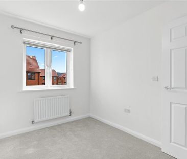 3 bedroom semi-detached house to rent - Photo 6