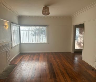 Charming and Spacious Home for Rent - Photo 1