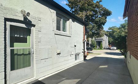 For Lease - 100 Lankin Boulevard Unit# Basement, Toronto, Ontario - Photo 3