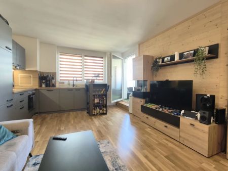 FLAIR IN THE CITY - Stilvolle 2-Zimmer-Wohnung mit Loggia & exklusiver Dachterrasse in 1230 Wien - Photo 4