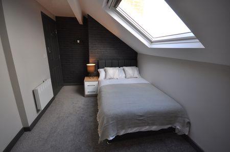 5 Bed Terraced House, Highfield Road, LS13 - Photo 4