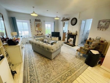 Pembroke, Pembroke, SA71 - Photo 2