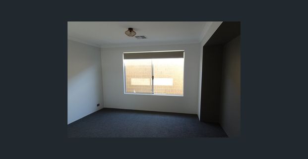 Modern Features In This Beautiful 4x2 Home & In A Great Location - Photo 1