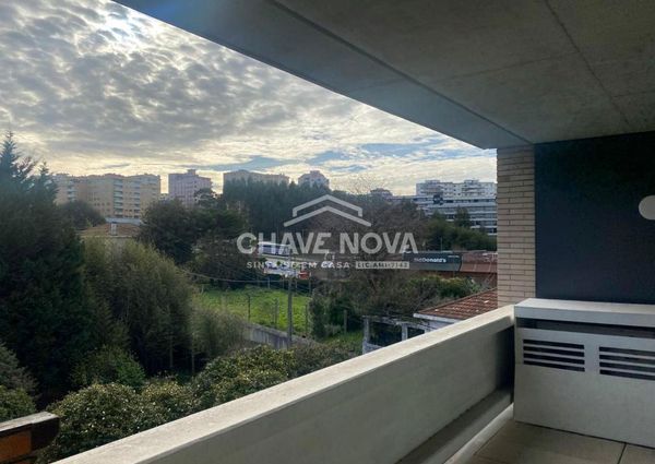 Apartamento T5 em Porto