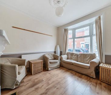 3 bedroom terraced house to rent - Photo 1