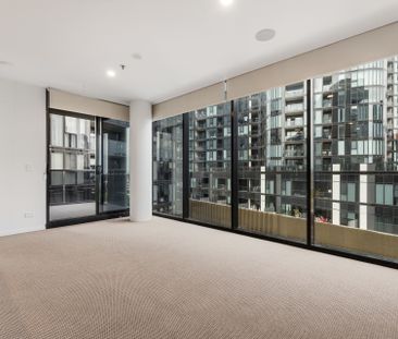 Modern 2-bedroom apartment at Dusk - Photo 6