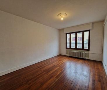 Location Appartement 3 pièces 80m² CHAMBERY 73000 - Photo 5