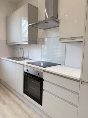 1 Bed Flat, Cromwell Road, BN3 - Photo 1