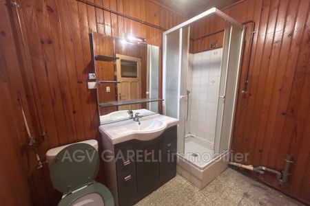 Location Appartement 2 pièces 35m² TOULON 83000 - Photo 2