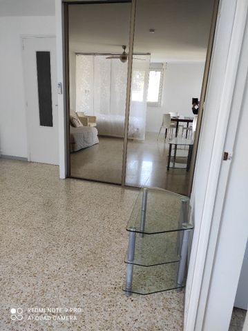 Location Appartement 1 pièce 38m² AIX EN PROVENCE 90ème - Photo 5