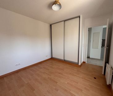 Location Appartement 2 pièces 45m² - Photo 3