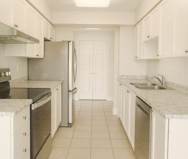 For Lease - 25 Kingsbridge Garden Circle Unit# 1525, Mississauga, O... - Photo 6