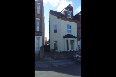 Room in a Shared House, Lake Street, NG7 - Photo 5
