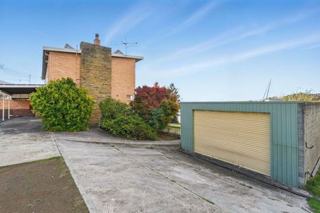 1 Strathaven Drive, Rosetta, TAS 7010 - Photo 3