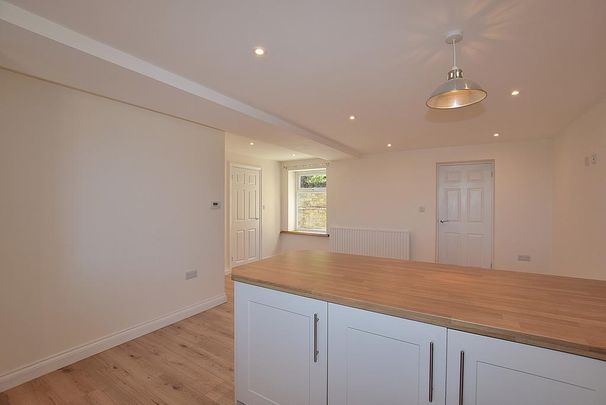 3 bedroom detached house to rent - Photo 1