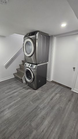 For Lease - 2 Maretta Avenue Unit# Basement #B, Toronto, Ontario - Photo 4