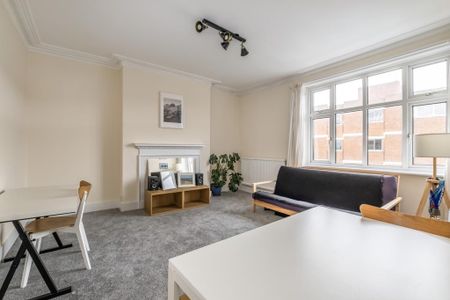 1 bedroom flat to rent - Photo 2