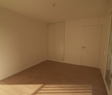location Appartement T2 DE 50.3m² À MASSY - Photo 3