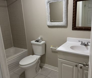 For Lease - 17 Millcar Drive Unit# Lower, Toronto, Ontario - Photo 4