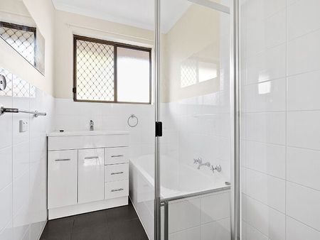 Conveniently located two-bedroom unit in Fullarton - Photo 2