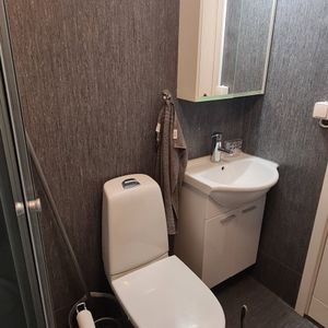 Ekorrvägen, Märsta - Photo 2