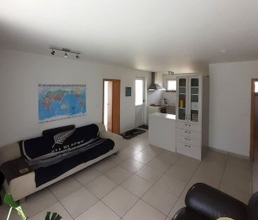 Charming 2 bedroom home in Massey - Photo 5