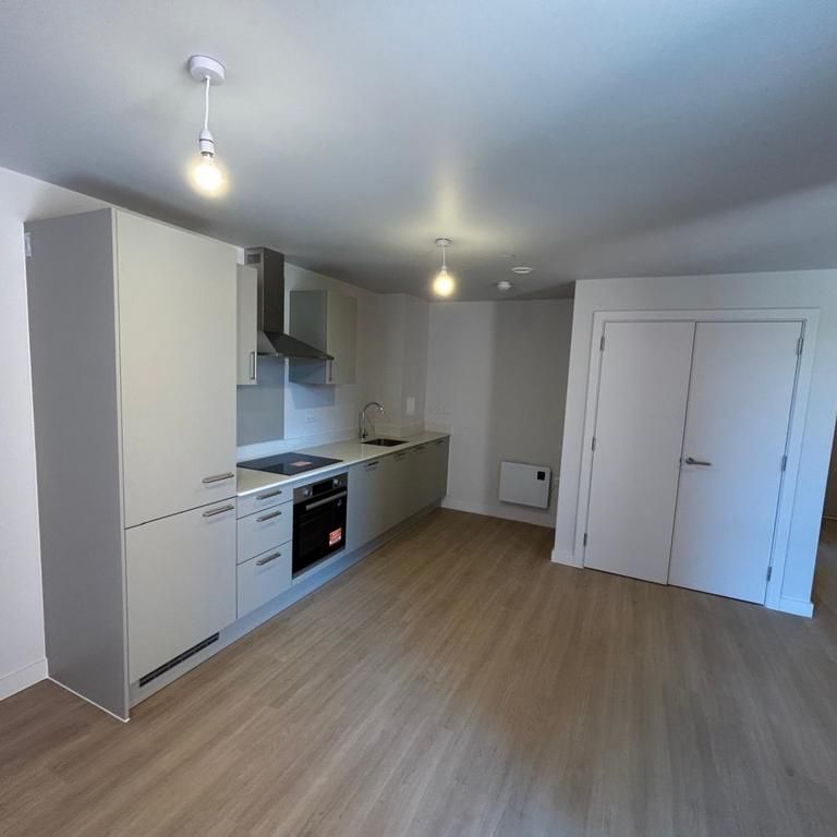 2 bedroom apartment to rent - Photo 1