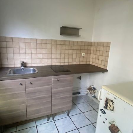 Location Appartement 1 pièce 30m² LAMBERSART 59130 - Photo 4