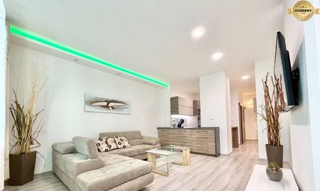 Dáme do prenájmu luxusný 2-izbový byt 68 m2 v centre mesta Žiliny - Photo 3