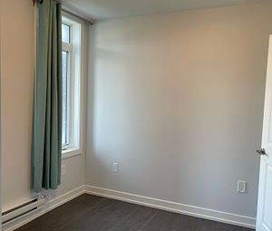 Amazing Townhome Major Mackenzie/Dufferin! - Photo 4