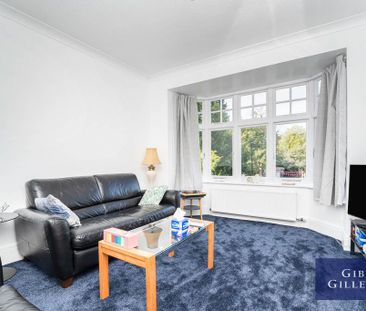 3 bedroom flat to rent - Photo 2