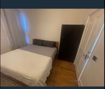 Room in a Shared Flat, Stephendale Road, SW6 - Photo 3
